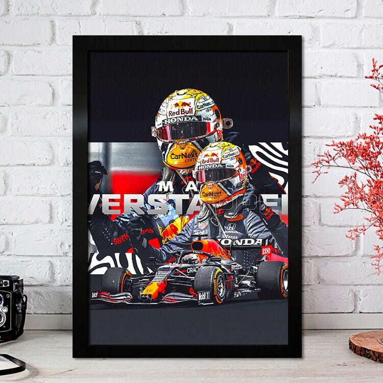 Poster Formel 1 Max Verstappen Rennfahrer Helm Rennwagen Red Bull · Deko Print ohne Rahmen